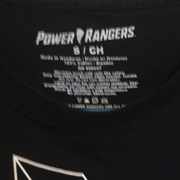 ‼️CLOSING SALE EVERYTHING MUST GO‼️
New like Power Rangers black T-shirt - Picture 7 of 7